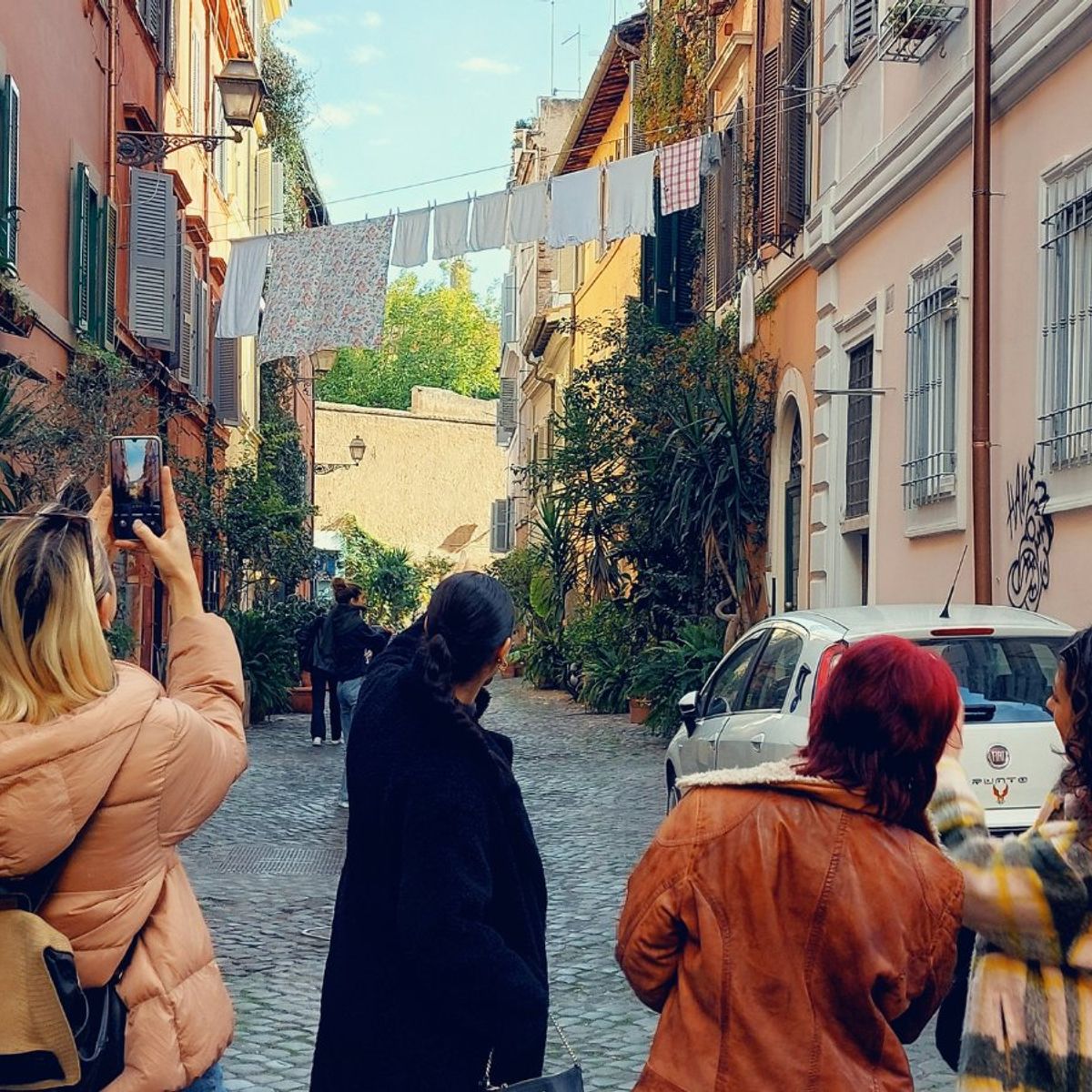 Rome: The Authentic Maritozzi Breakfast Tour in Trastevere