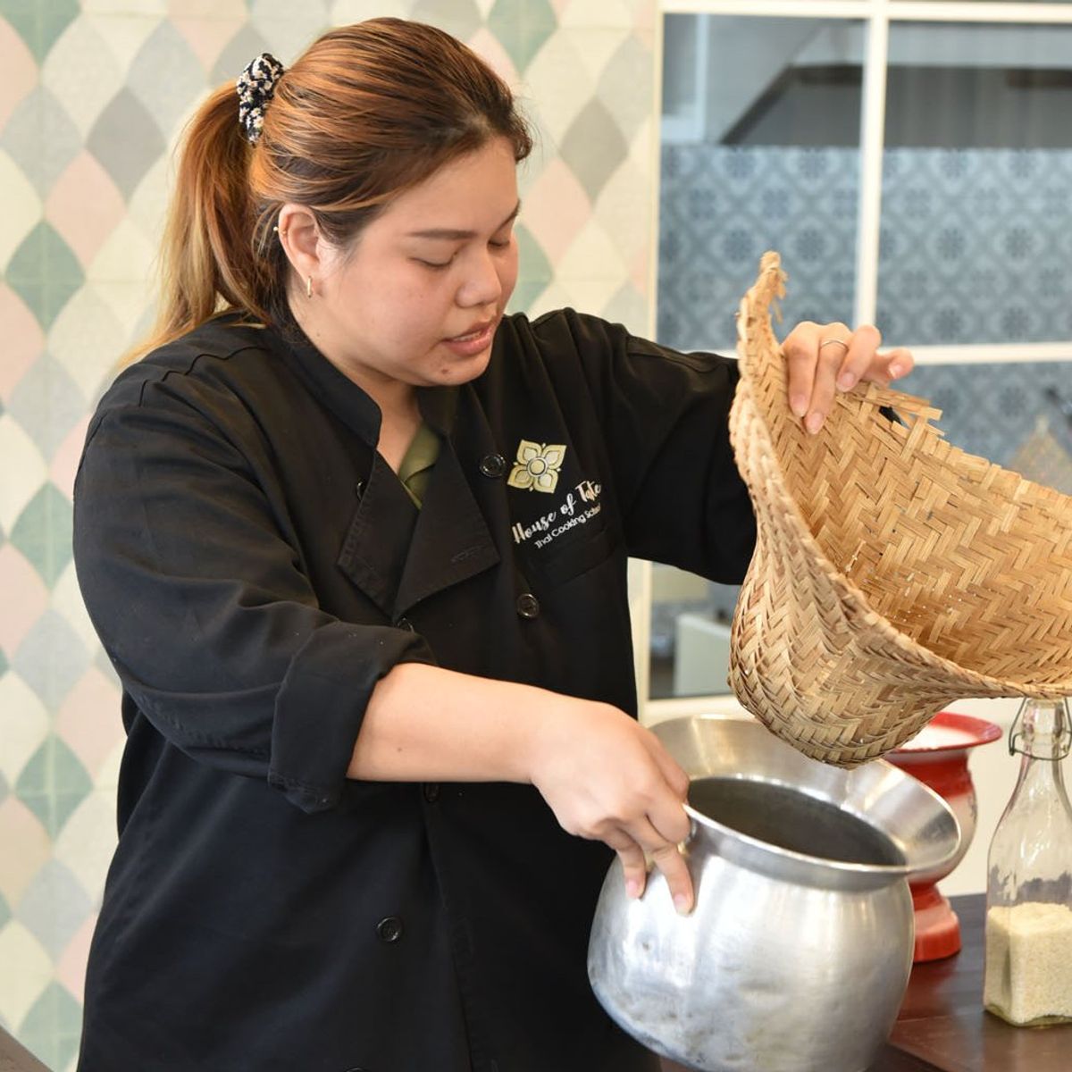 Sathon: Hands-On Thai Cooking Class & Market Tour Experience
