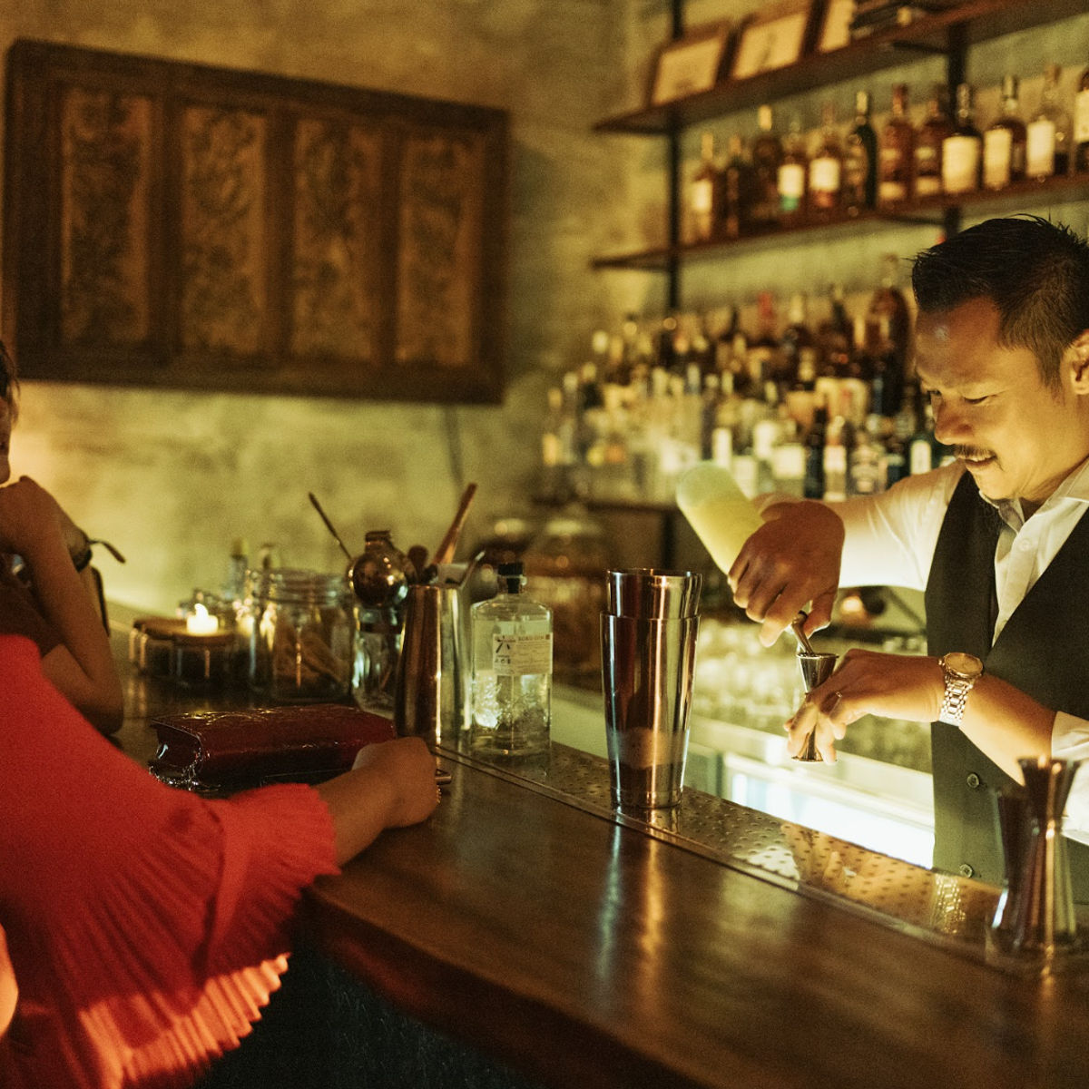 Secrets of Saigon: A Hidden Speakeasy & Cocktail Adventure