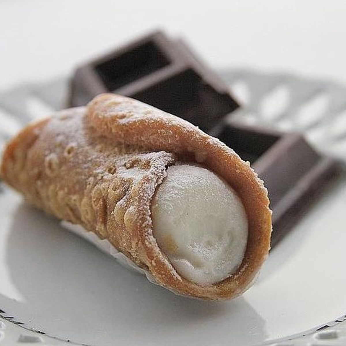 Sicilian Cannoli Class: Authentic Pastry-Making Experience for All Ages