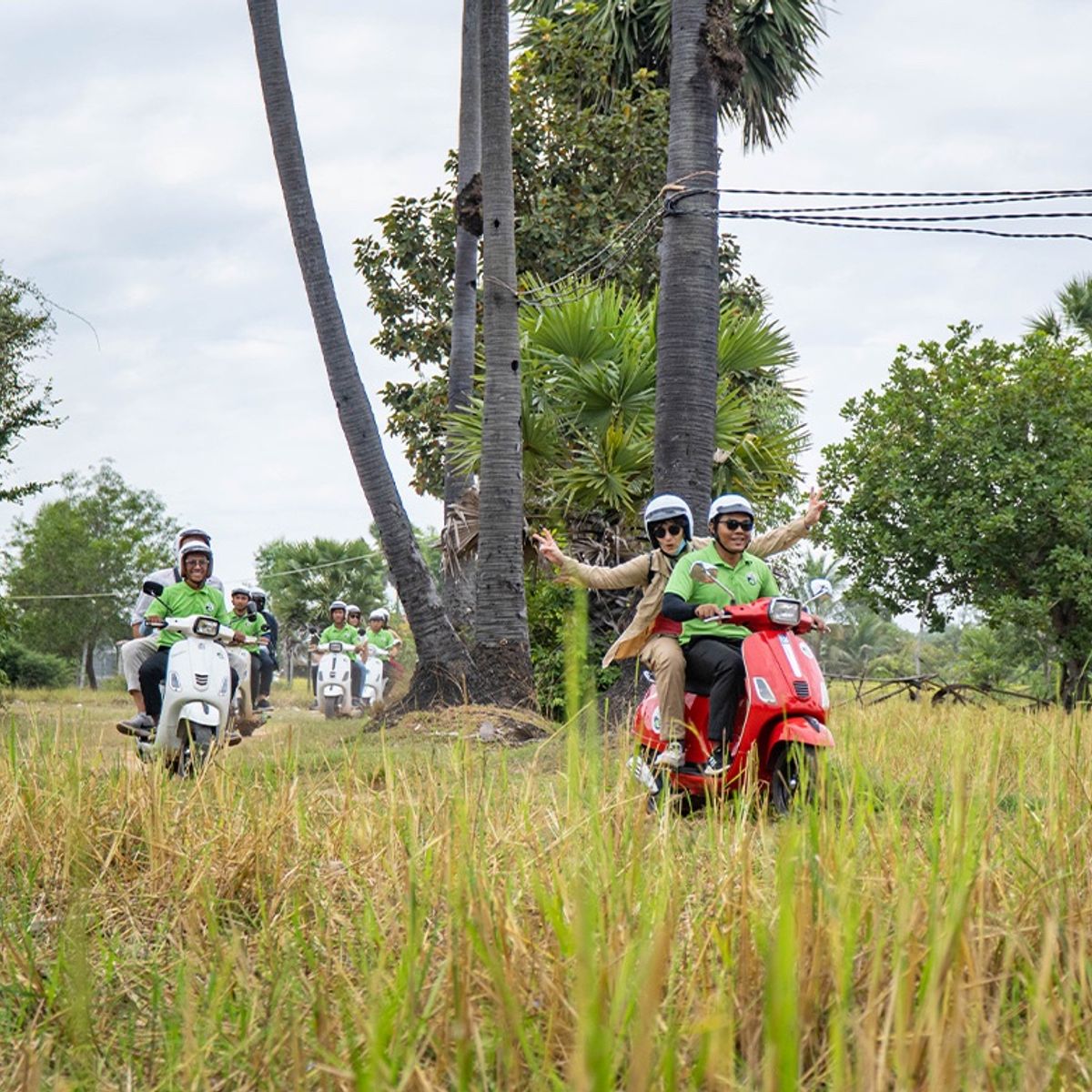Cooking & Vespa Culinary Experience in Siem Reap