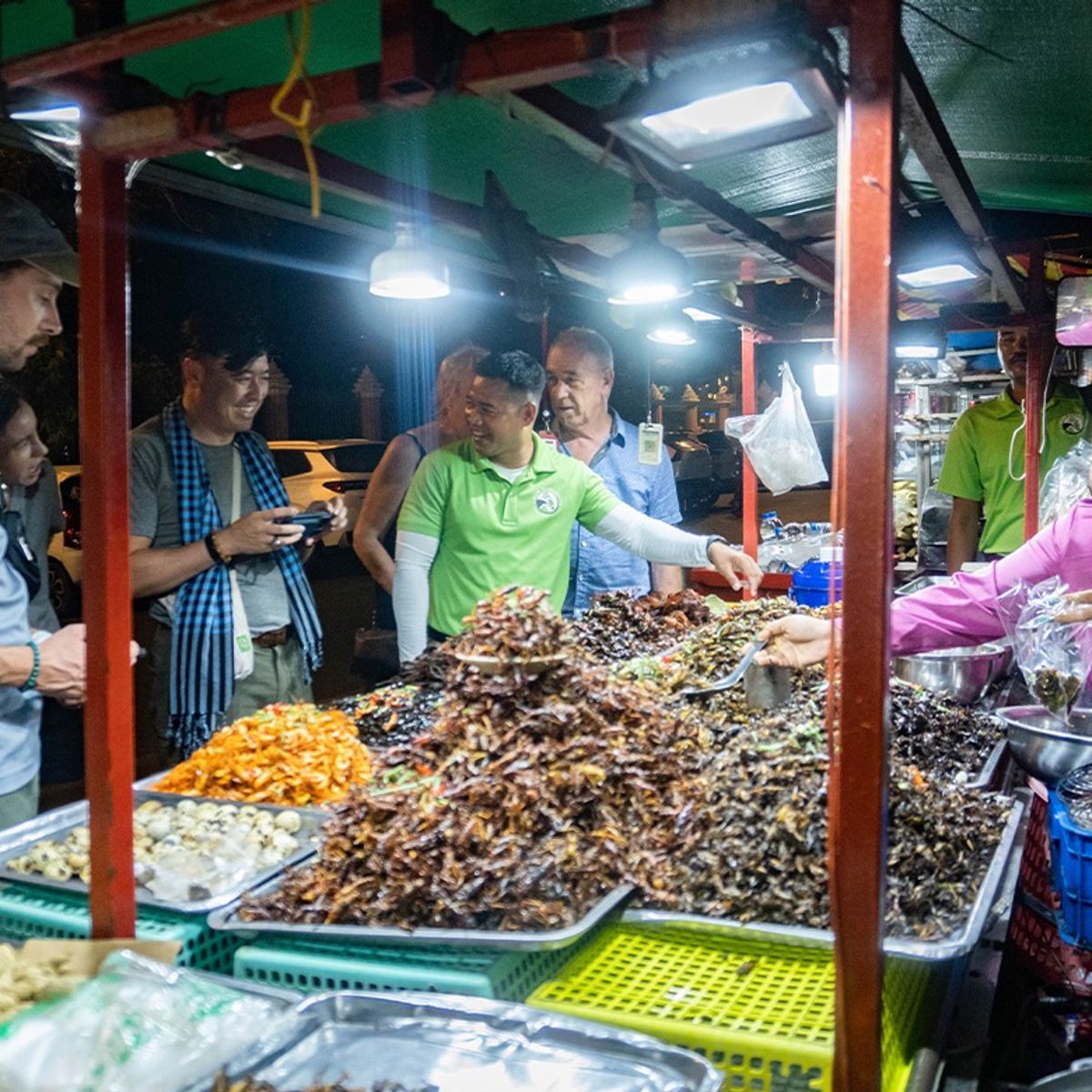 Evening Vespa Street Food Adventure in Siem Reap