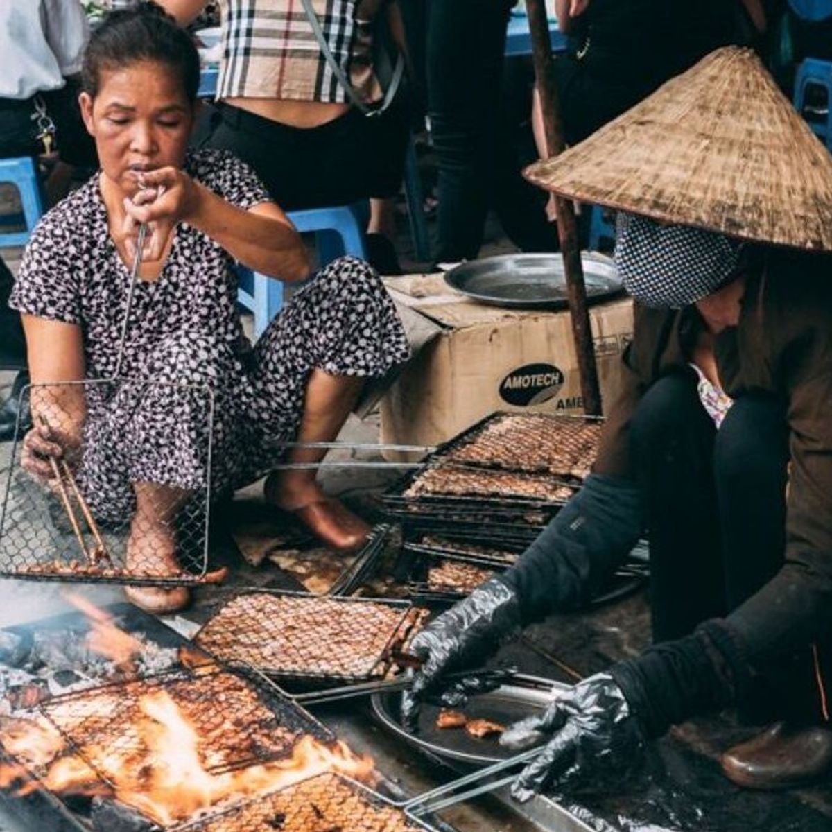 Visite gastronomique en petit groupe des rues piétonnes de Hanoï avec Real Foodie