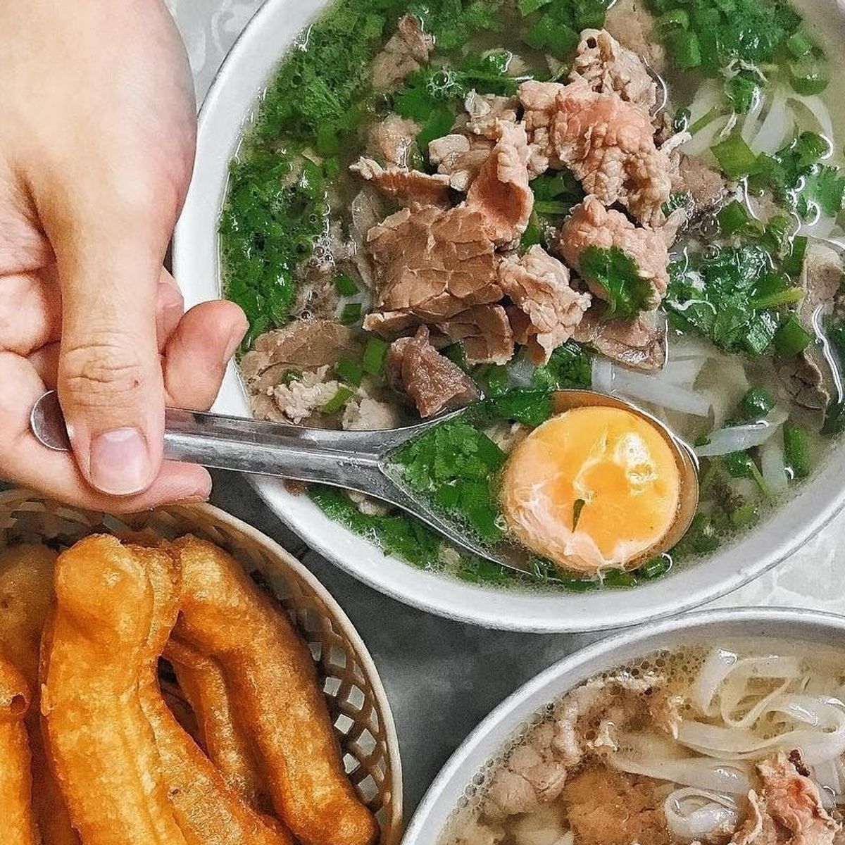 Visite gastronomique en petit groupe des rues piétonnes de Hanoï avec Real Foodie