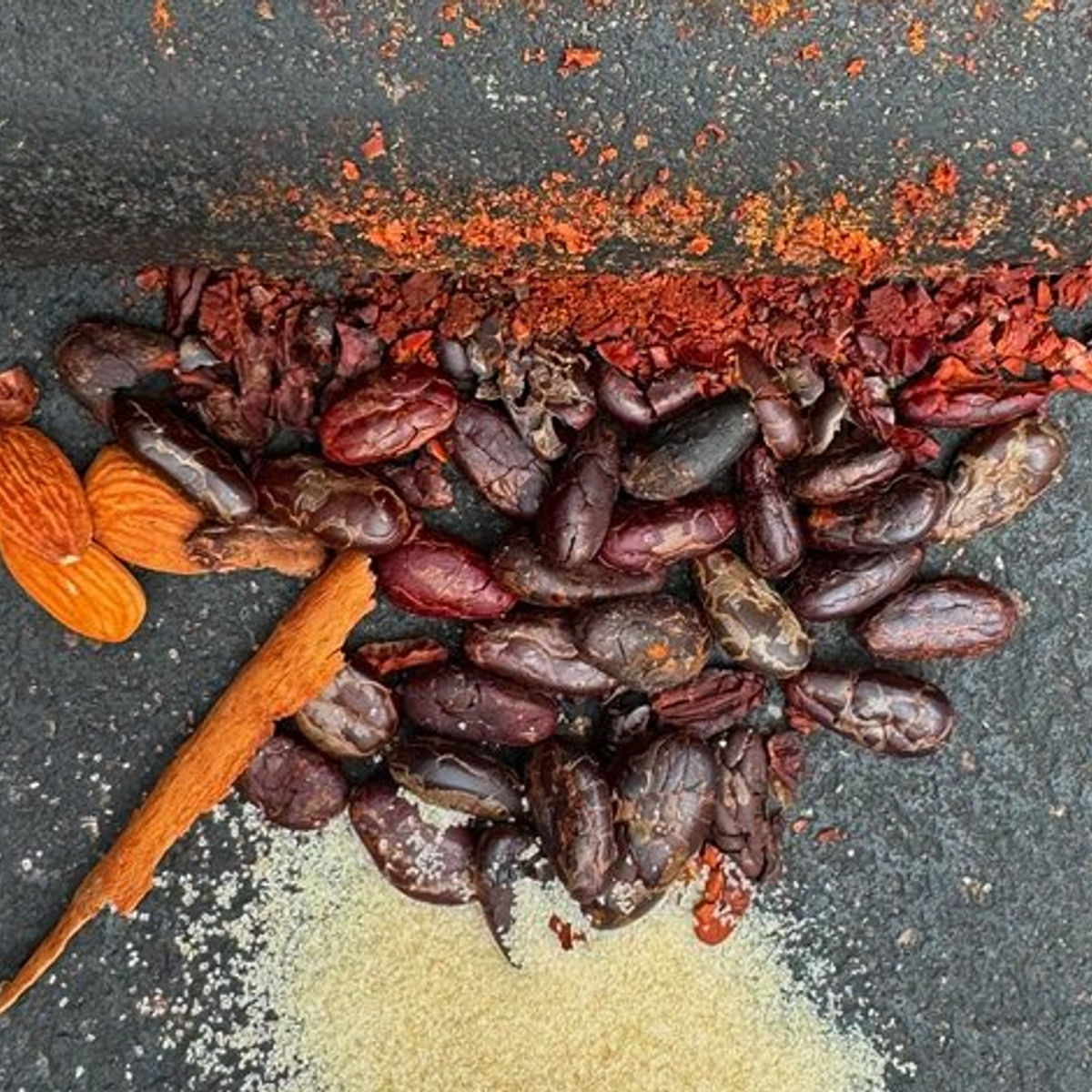 1 Hour Oaxacan Chocolate Making Class with Mole-Making and Drinks