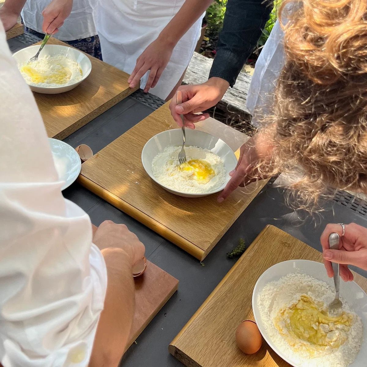 Pompei Pasta Culinary Class with Wine Tasting and Transfer Included