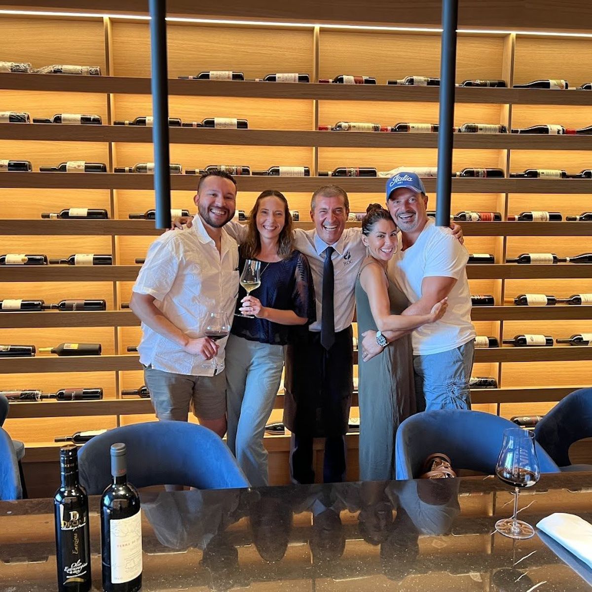 Positano Wine Tasting Experience with a Sommelier for Small Groups