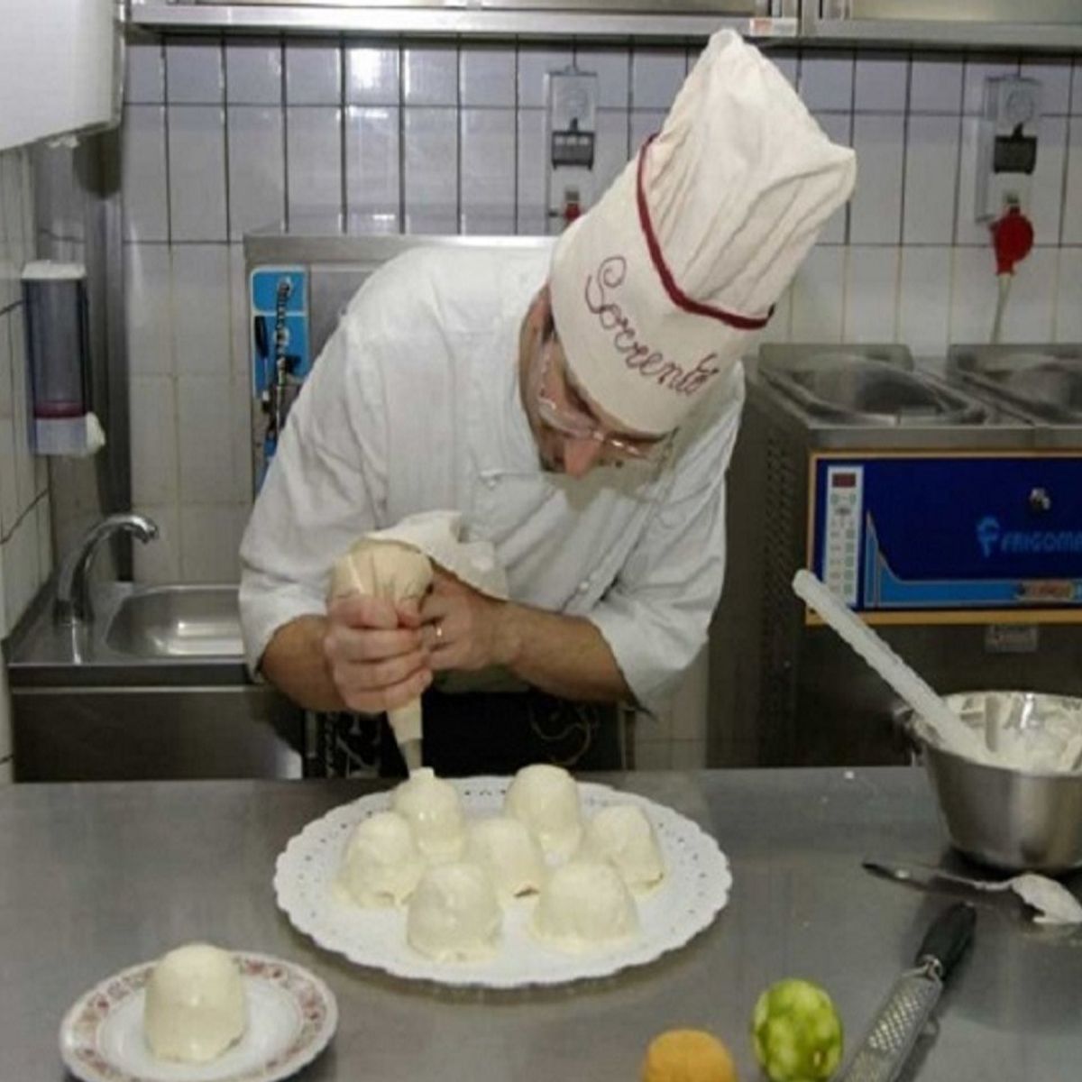 Granita, Sorbetto and Gelato-Making Class in Sorrento