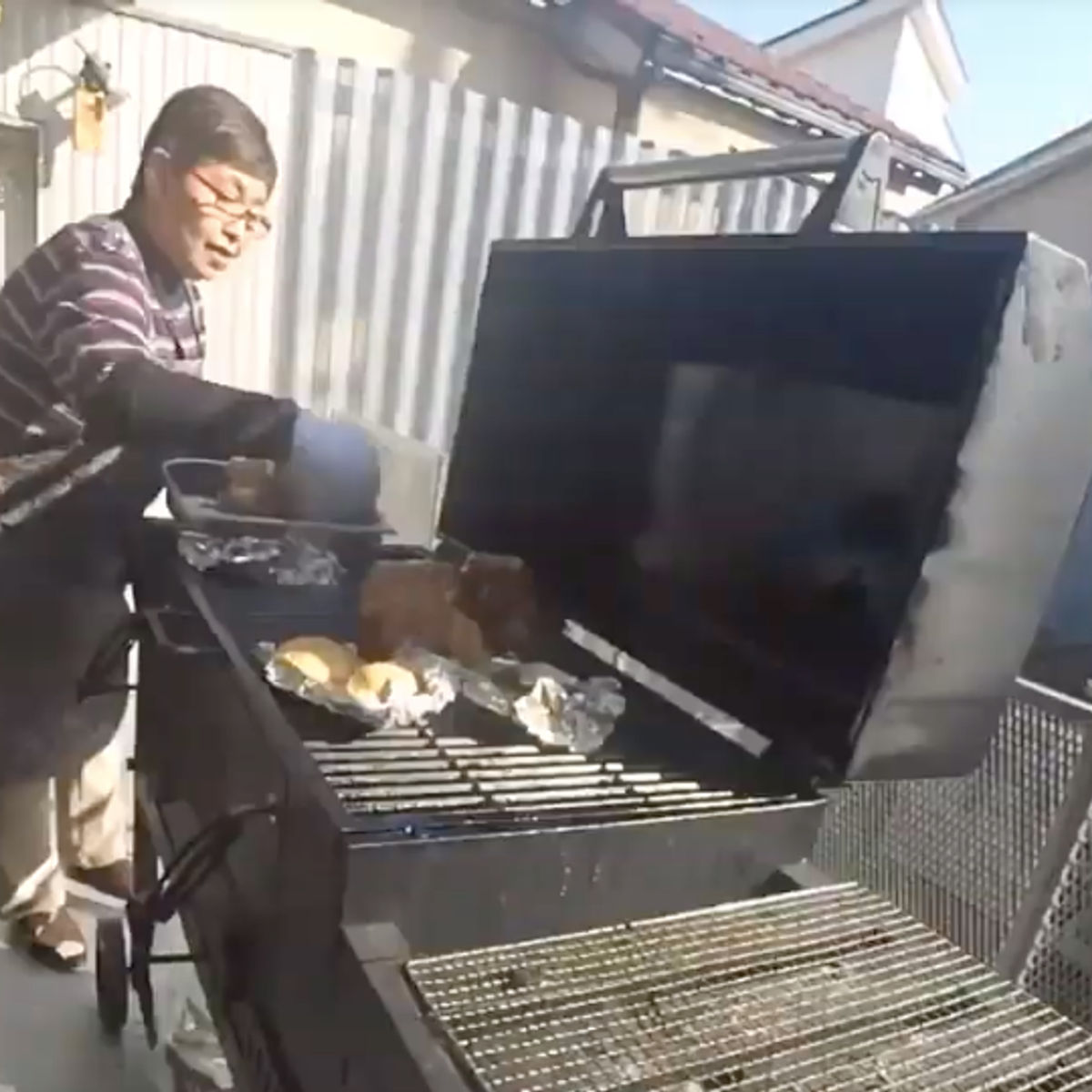 Smoke Your Own Ham with Japanese Lunch in Tokyo