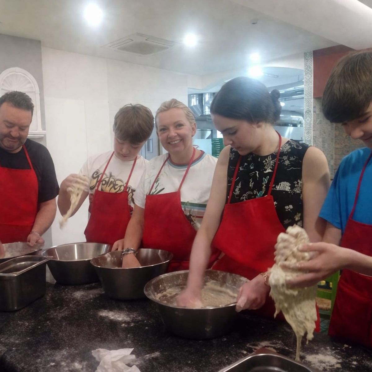 Sorrento: Authentic Pizza Making Experience in the City Center