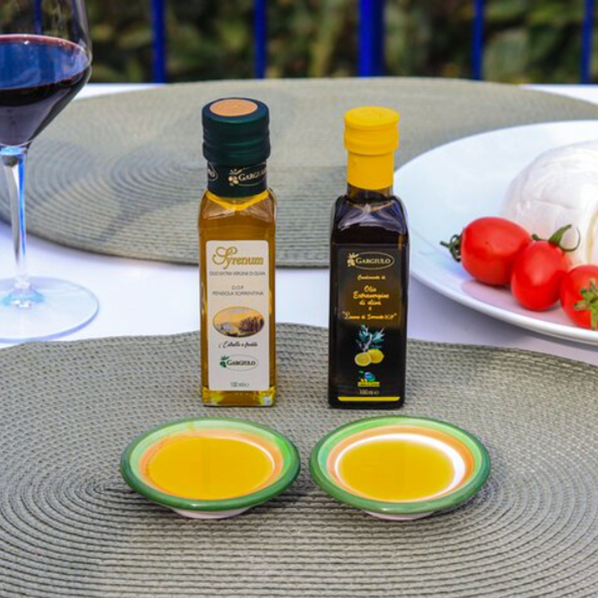 Sorrento Coast Wine Tasting with Five Wines & Local Delicacies