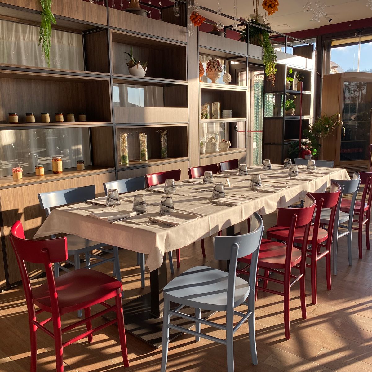 Authentic Sorrento Pasta & Tiramisu Cooking Class with Wine