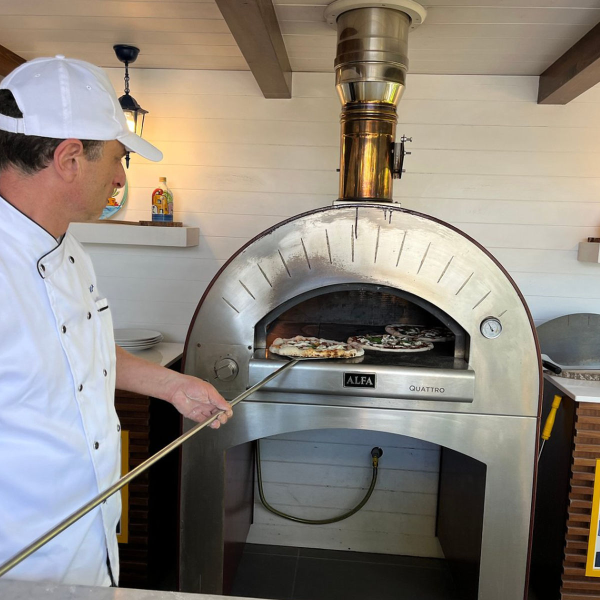 Sorrento Pizza Making Experience with Vesuvius Views