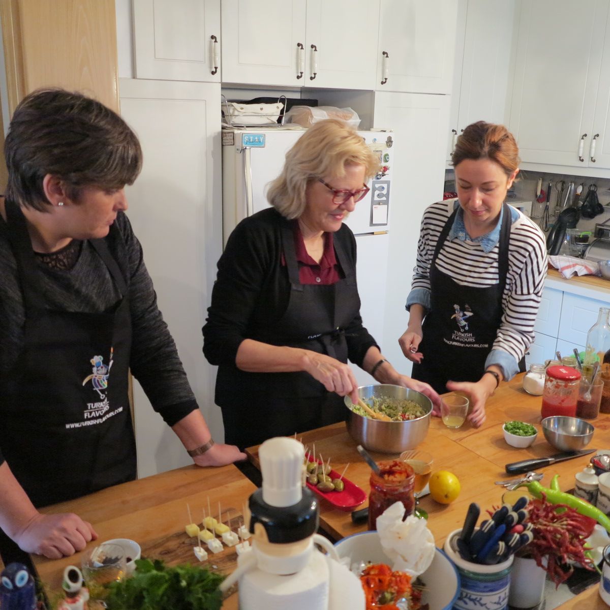 Istanbul Spice Bazaar Tour and Traditional Turkish Cooking Class