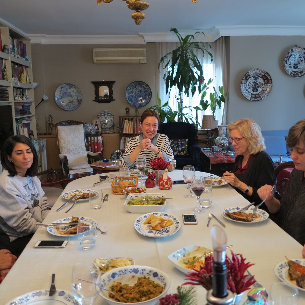 Istanbul Spice Bazaar Tour and Traditional Turkish Cooking Class