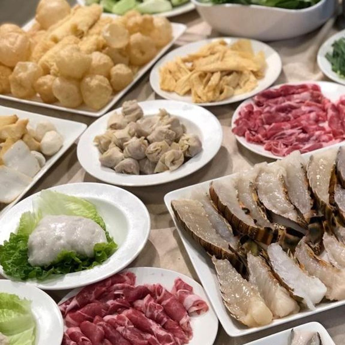 Spicy Chicken Clay Pot and Seasonal Seafood Hot Pot with Market Tour