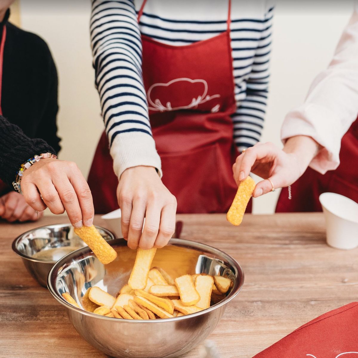 Step Into the Heart of Florence: Fresh Pasta and Tiramisu Experience