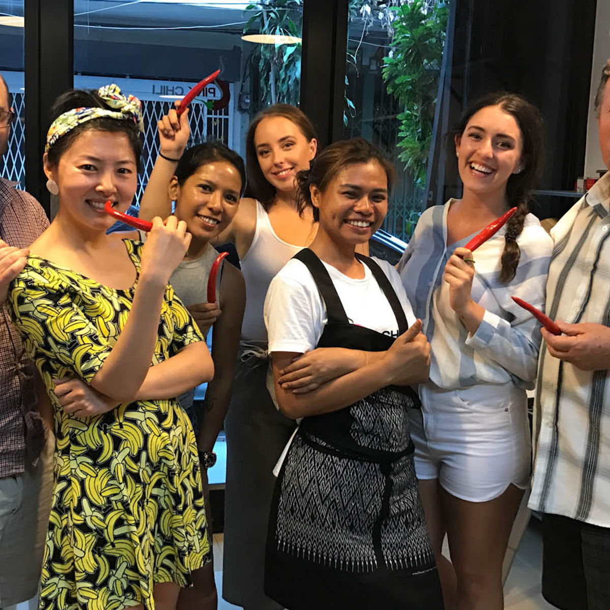 Bangkok's Best Flavors: Cooking Class and Market Tour (Vegetarians Welcome)