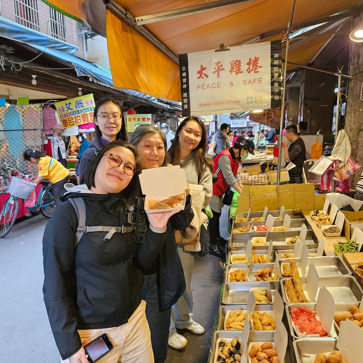 Taipei Market Secrets & The Authentic Braised Pork Rice Experience