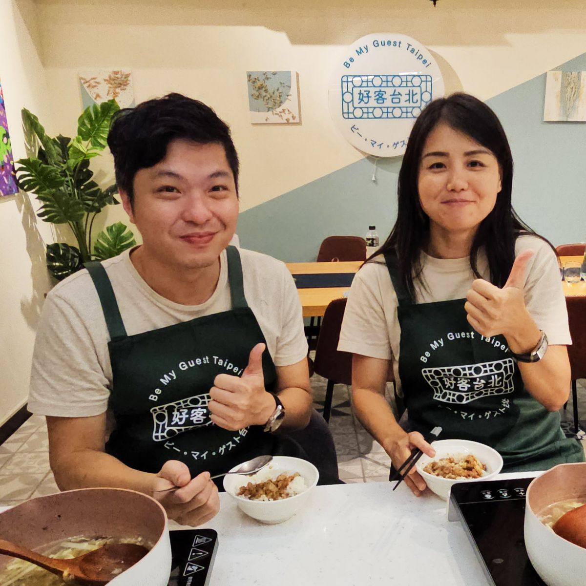 Taipei Market Secrets & The Authentic Braised Pork Rice Experience
