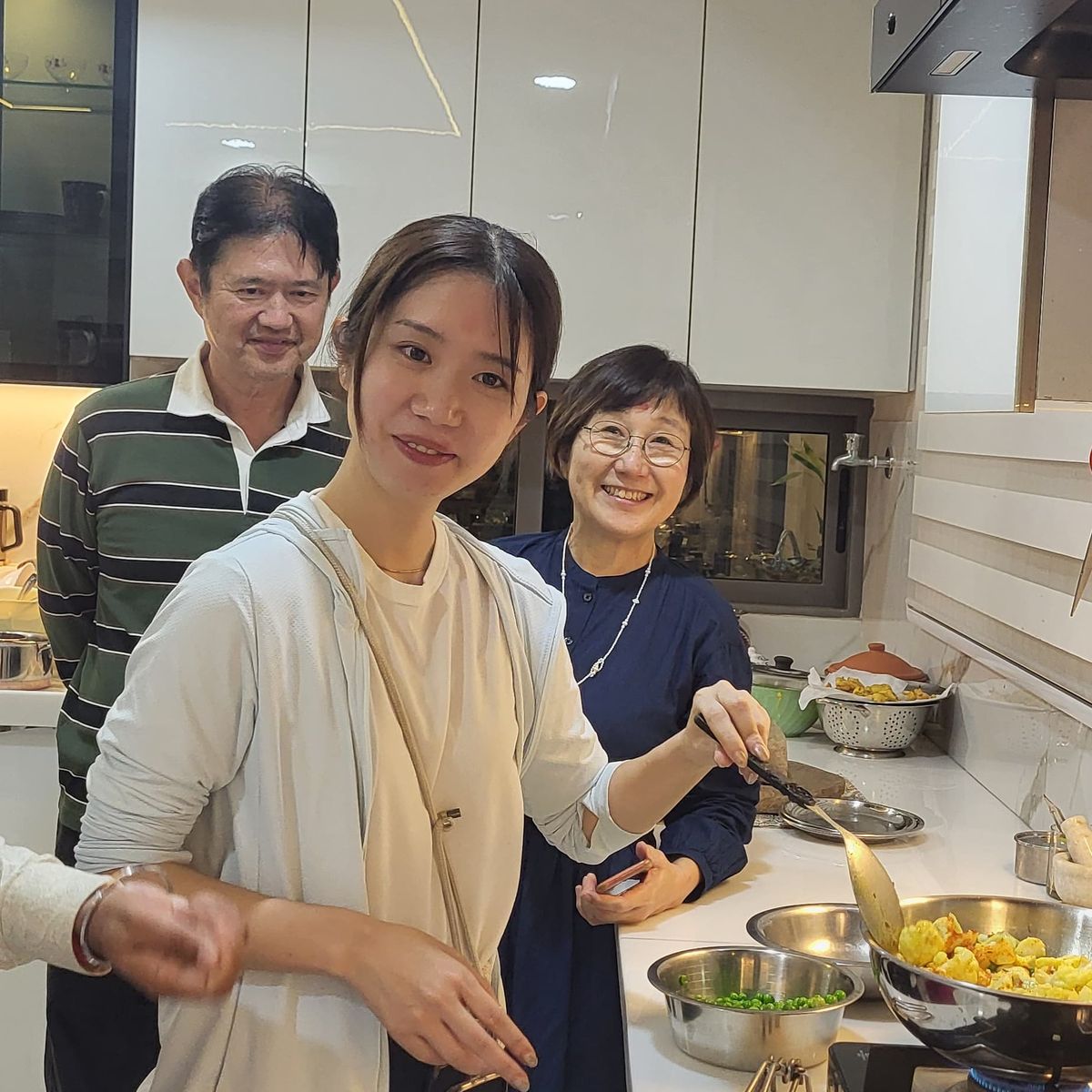 Suroth House Cooking Class with Market Tour