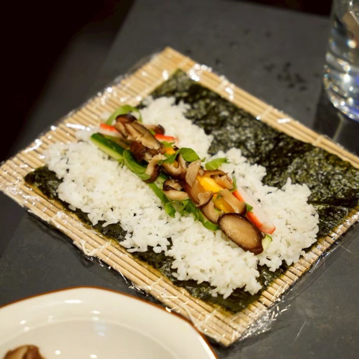 Japanese Sushi Rolls and Temaki Cooking Experience