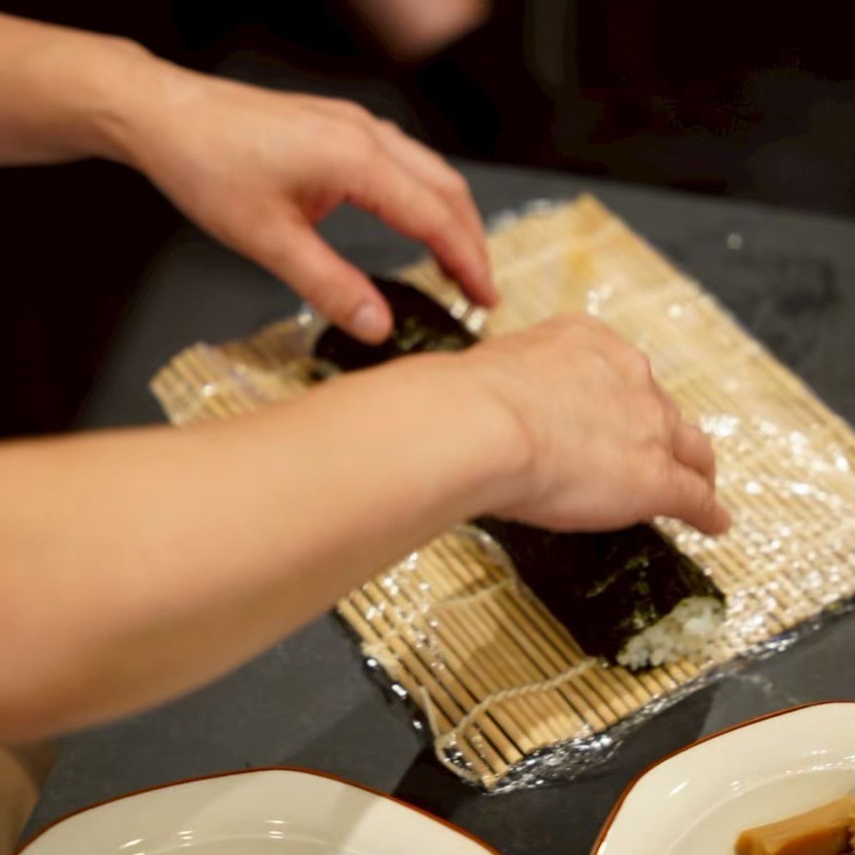 Japanese Sushi Rolls and Temaki Cooking Experience