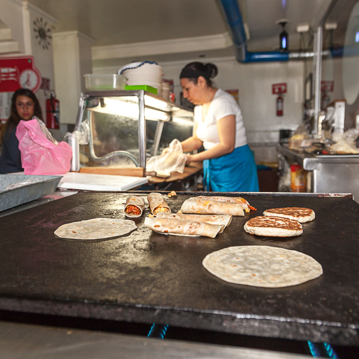 Ausgehen in Mexiko-Stadt: Eine tägliche Tour durch Tacos, Bier und Mezcal mit einem kulinarischen Experten