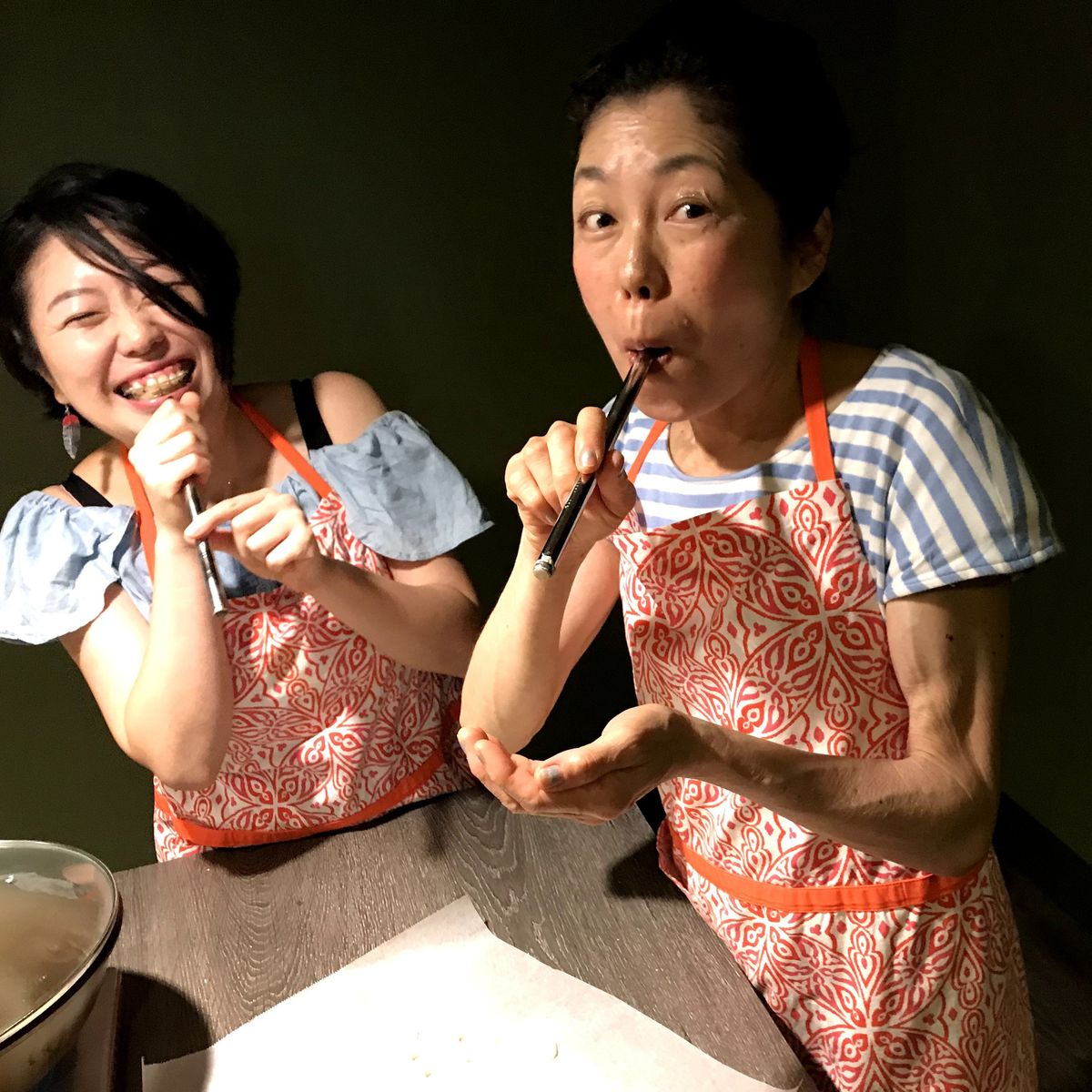 Taipei Food Tour and Colourful Bubble Tea Making
