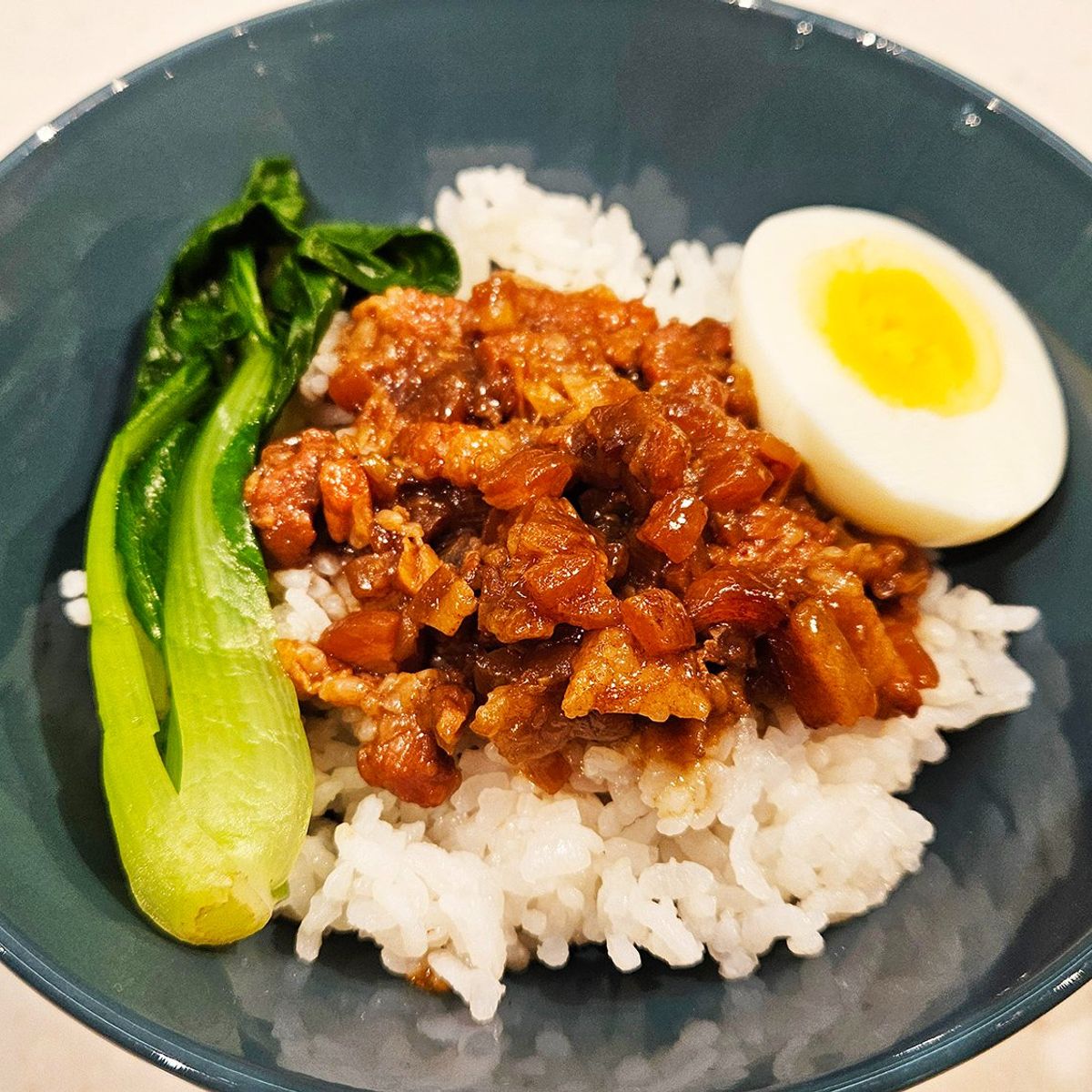 Taipei Market Secrets & The Authentic Braised Pork Rice Experience