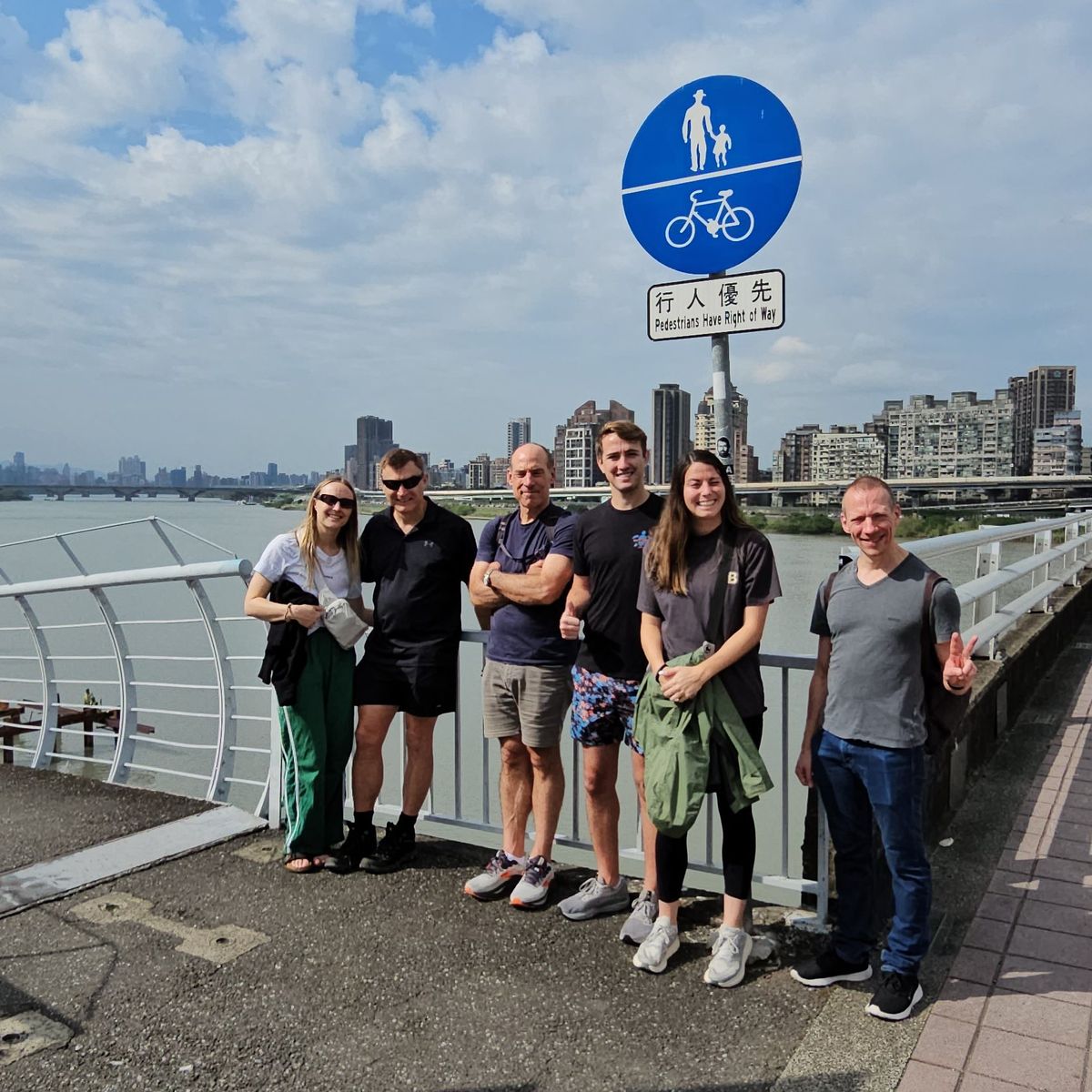 Taipei Market Secrets & The Taiwanese Risotto Experience
