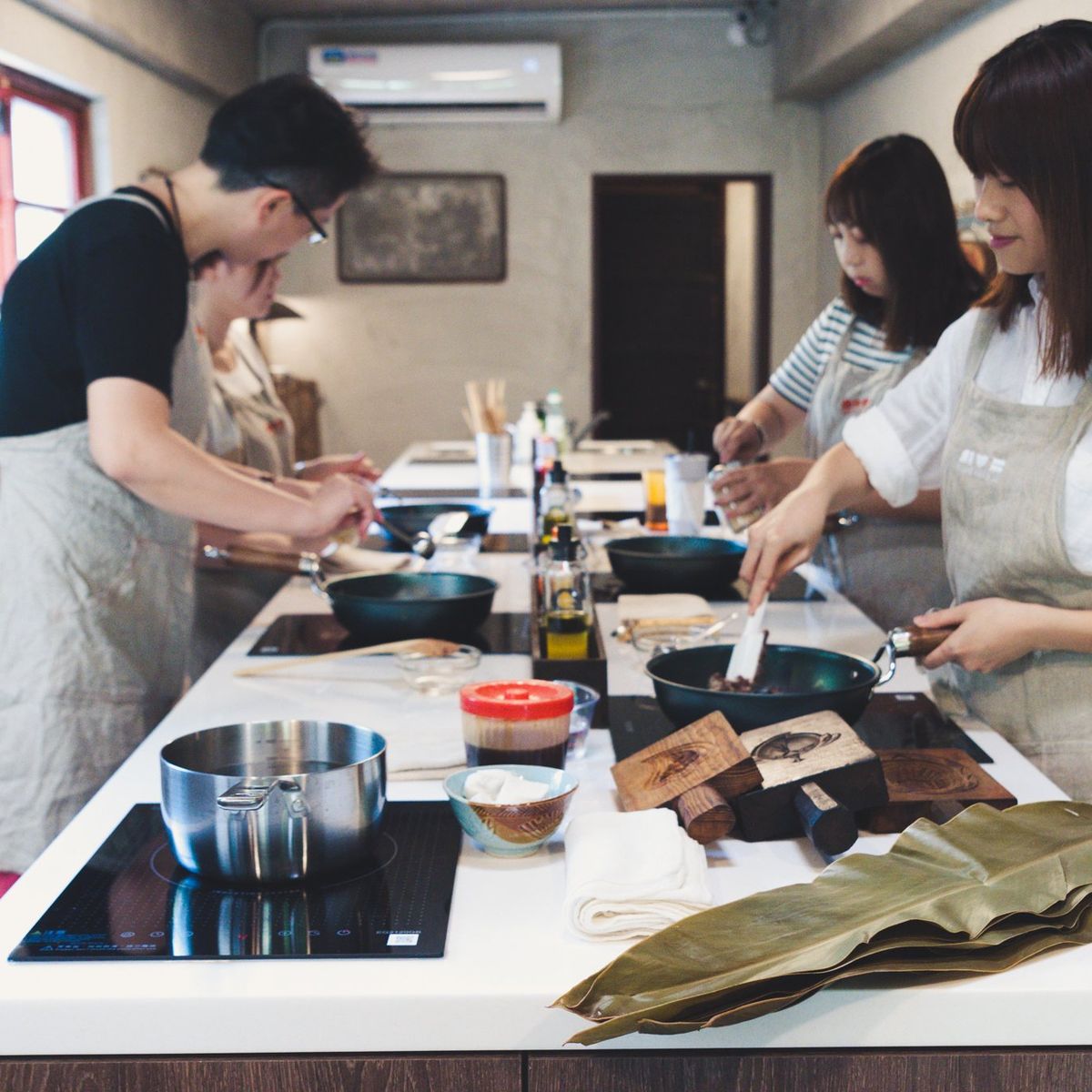 Taiwanese Kueh Cooking Class in Traditional House