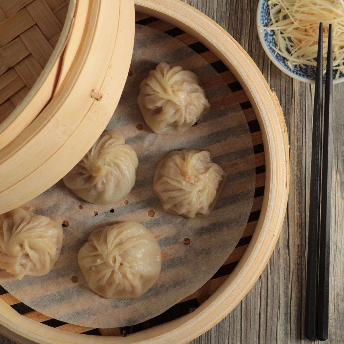 Taiwanese Xiao Long Bao Cooking Class (Vegetarian Optional)