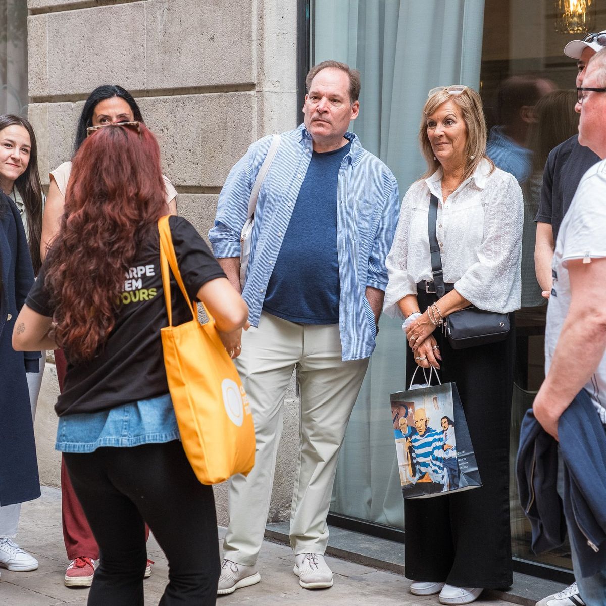 Tapas Food Walking Tour with Drinks in Barcelona