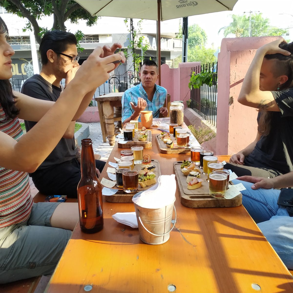 Tapatío Beers & Fun: Mexican Craft Beer Tasting Experience in Guadalajara