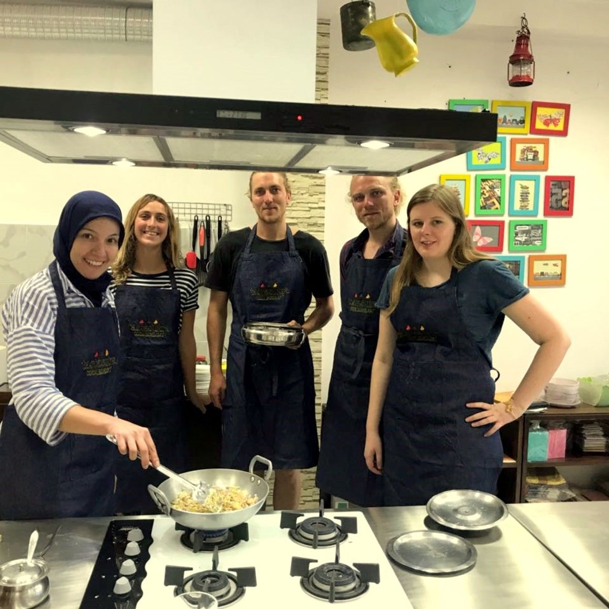 Tastesutra: Recreational Indian Food Cooking Class in New Delhi with Market Tour