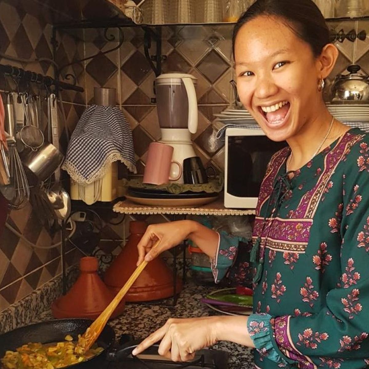 Make Tasty Berber Crepes with Joy