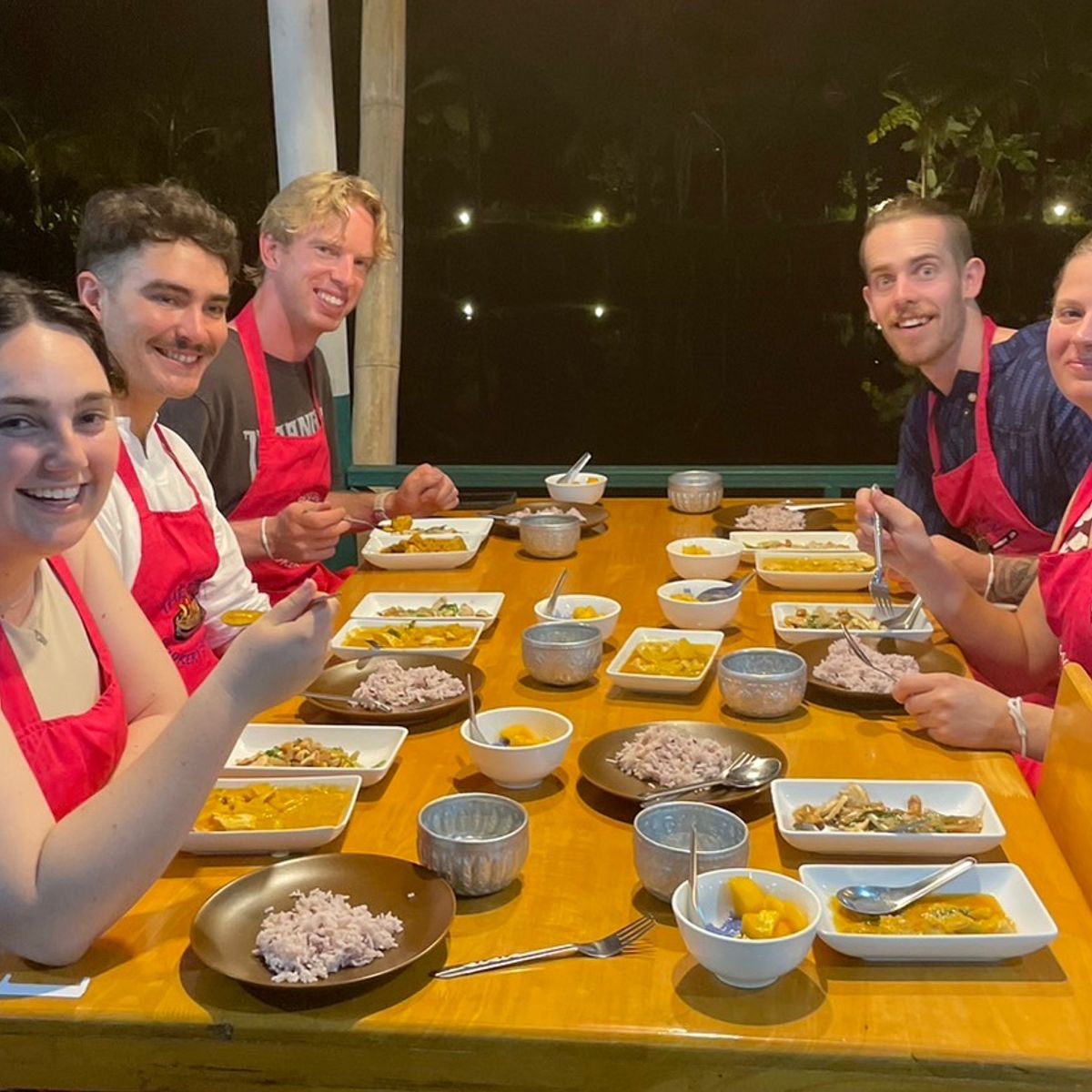 Thai Cooking Class in Organic Farm with Local Market Tour