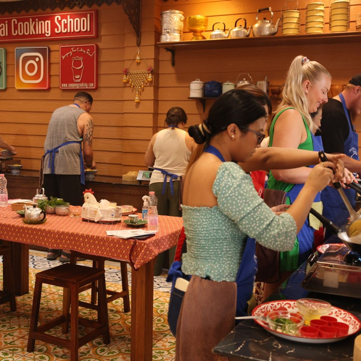 Thai Cooking Class with Morning Market Shopping and Tour in Silom