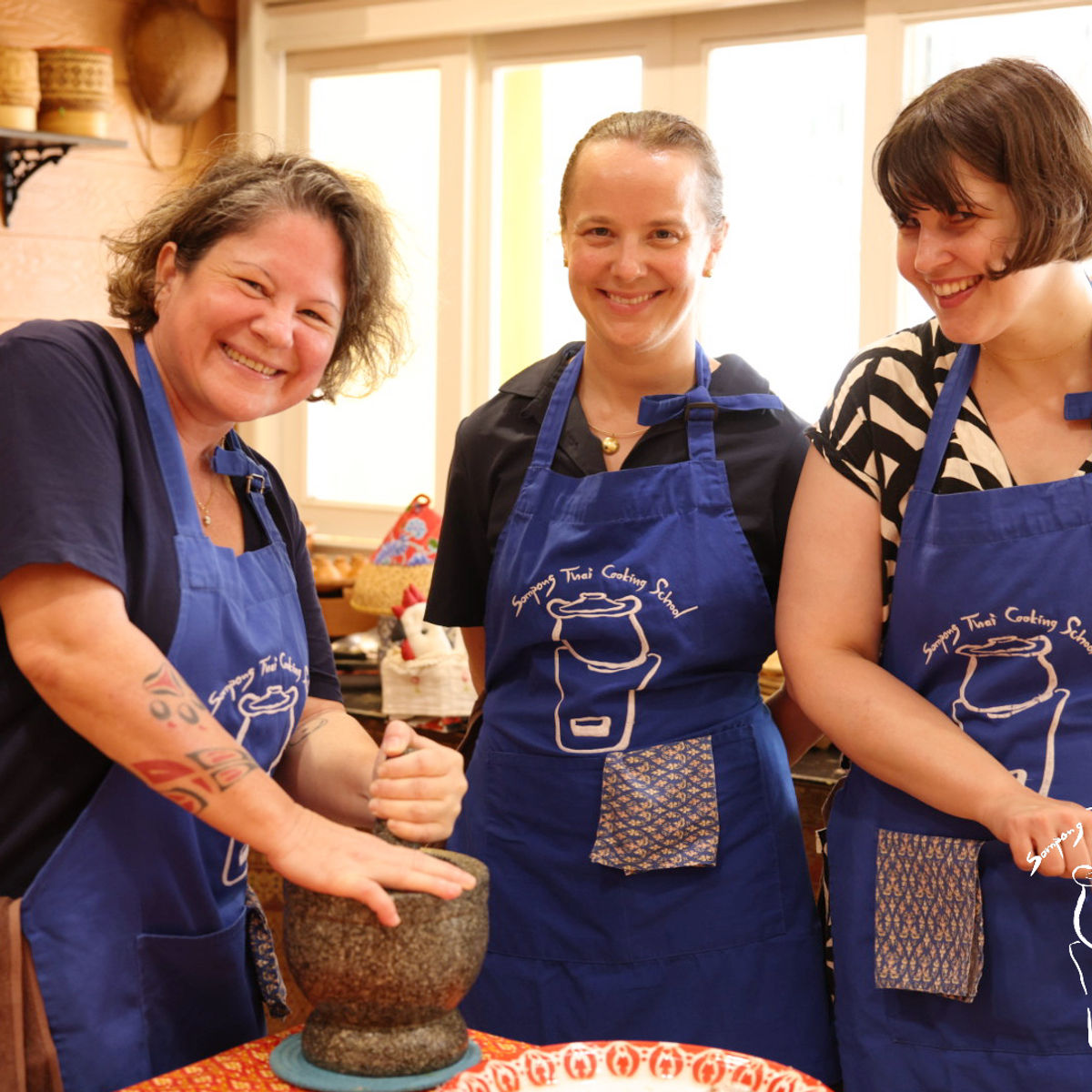 Thai Cooking Class with Morning Market Shopping and Tour in Silom
