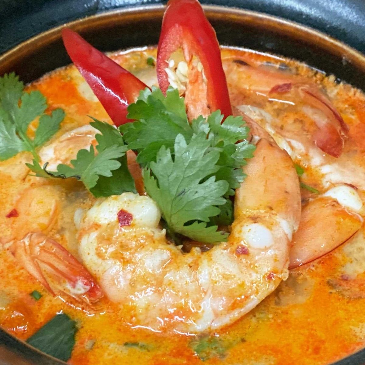 Thai Cooking Class with Visit at the Largest Fresh Market and Tuk-Tuk Ride