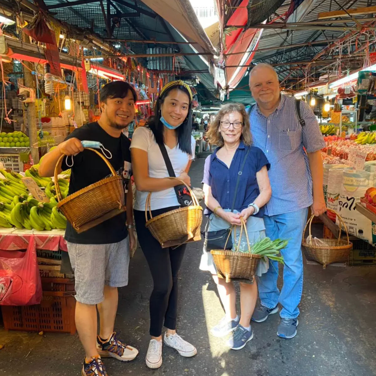 Thai Cooking Class with Visit at the Largest Fresh Market and Tuk-Tuk Ride