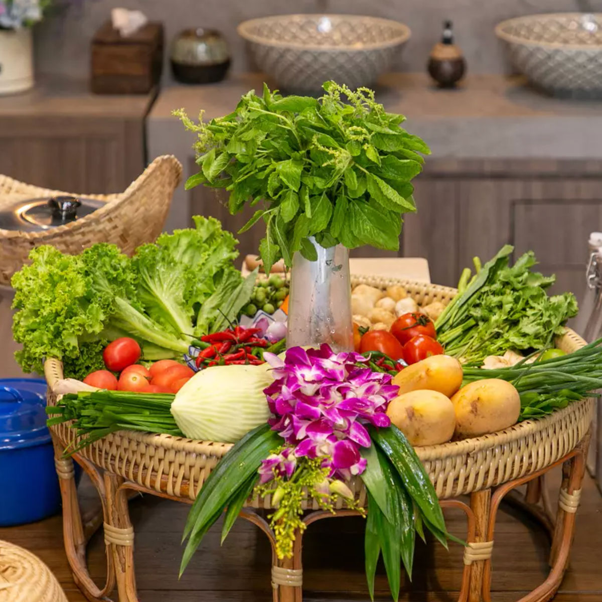 Thai Cooking Class with Visit at the Largest Fresh Market and Tuk-Tuk Ride