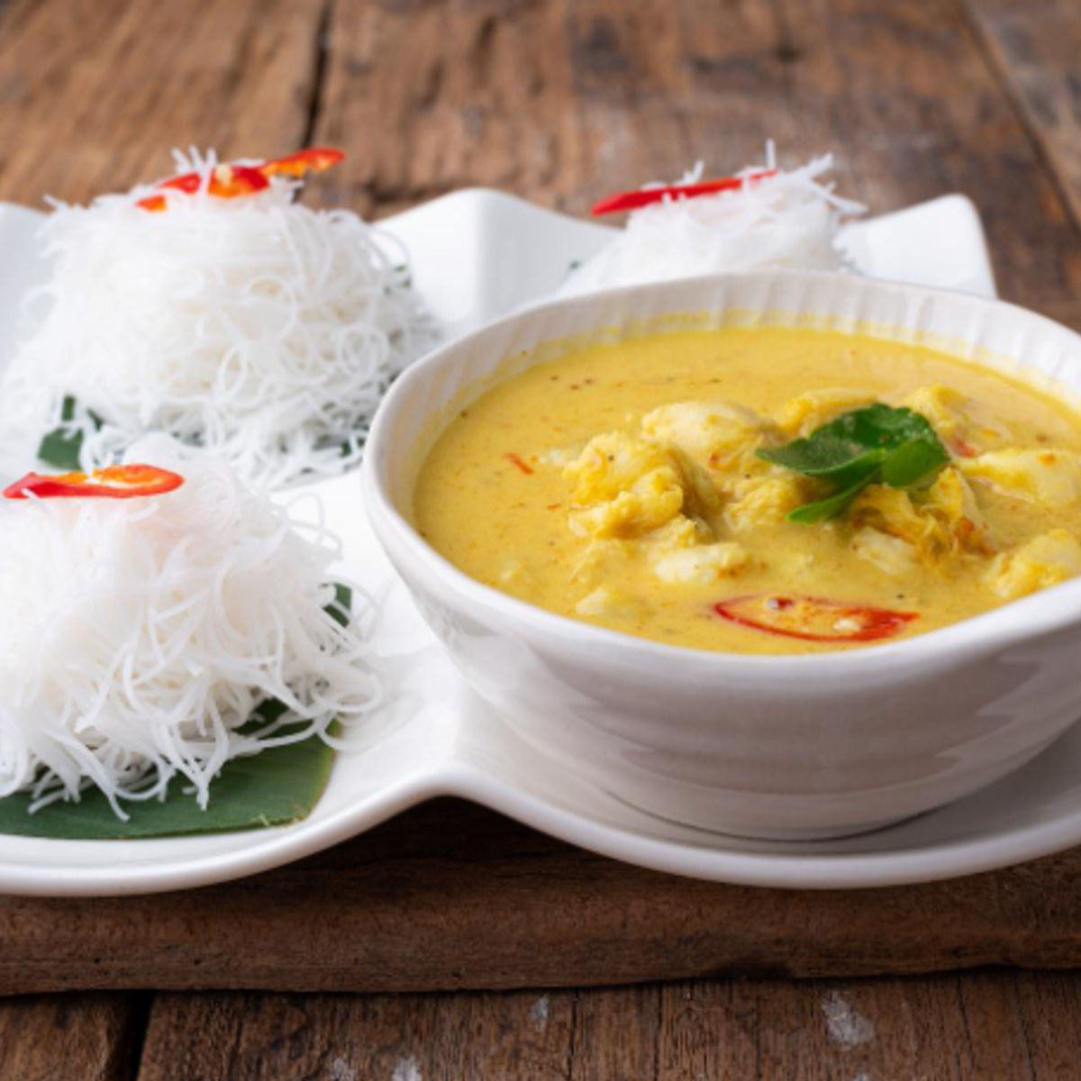 Hands-On Thai Cooking Masterclass with Local Market Tour in Phuket
