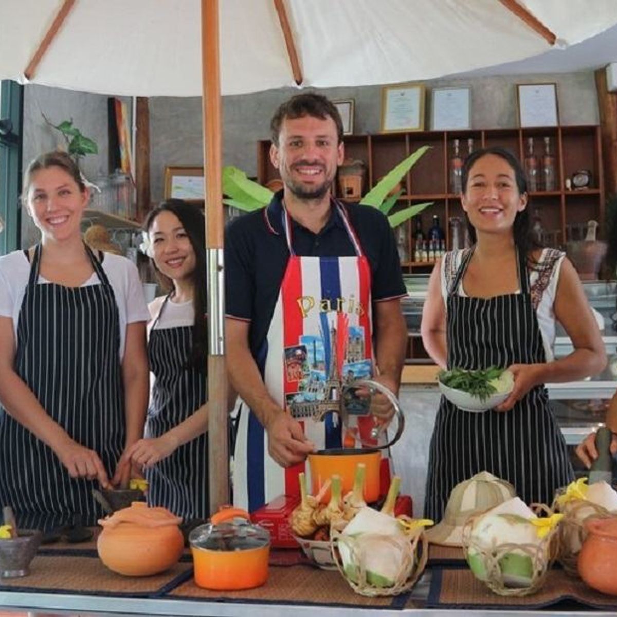 Thai Cooking School (Discover our organic farm)