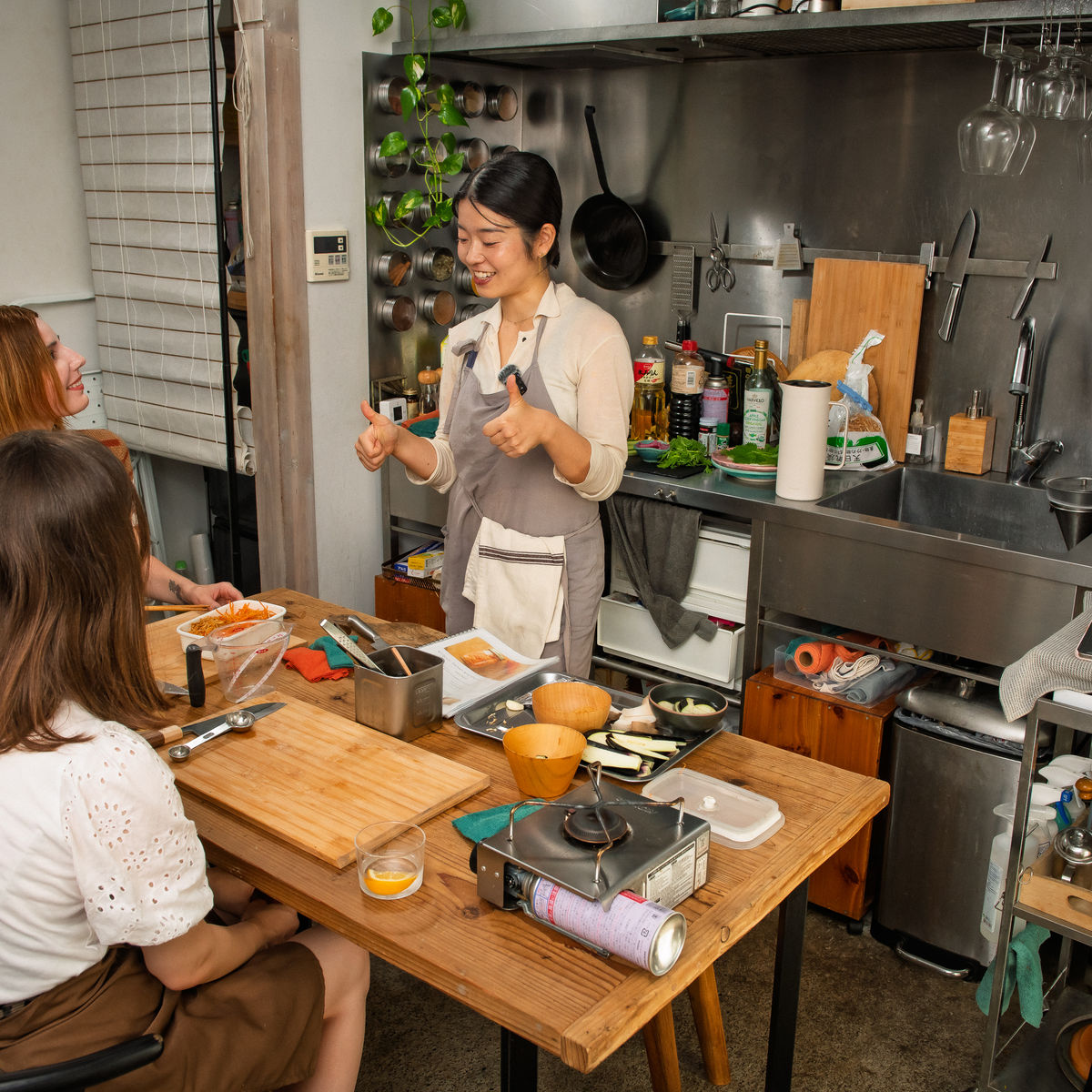 Cours privé de sushis végétaliens faits à la main et de savoureux plats japonais maison
