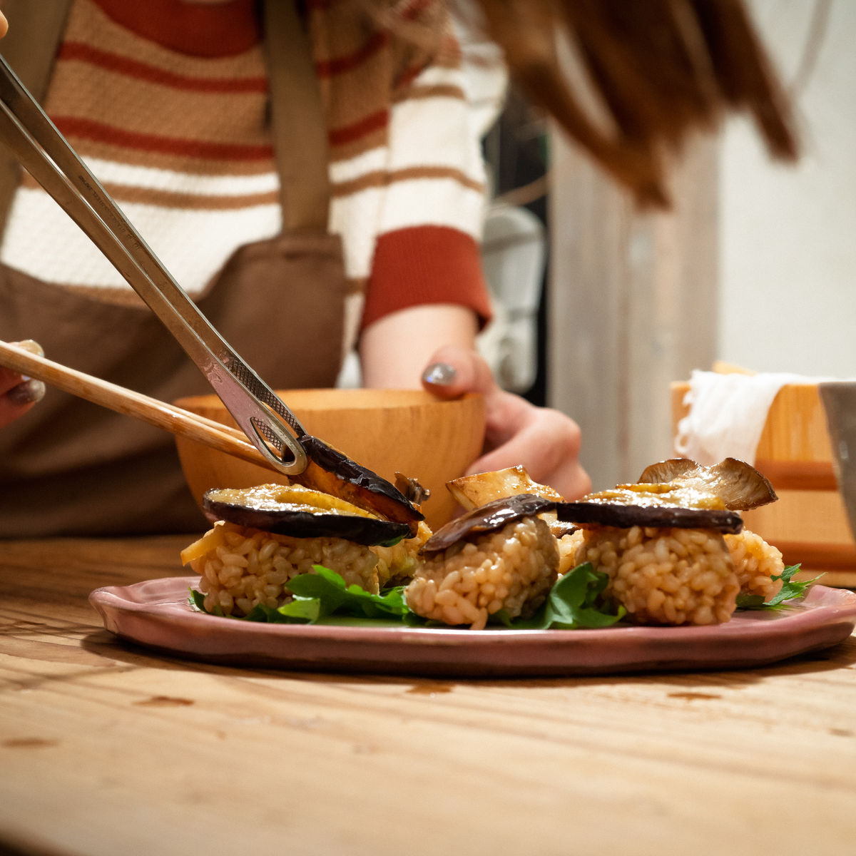 Cours privé de sushis végétaliens faits à la main et de savoureux plats japonais maison
