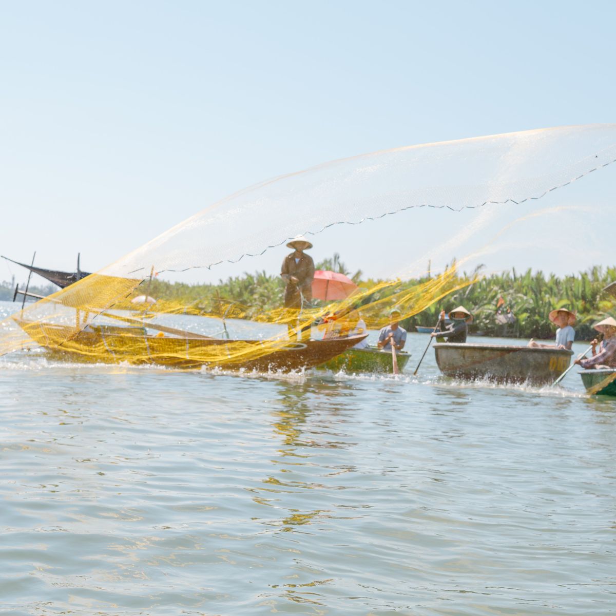 The Basket Boat and Cooking Class Tour