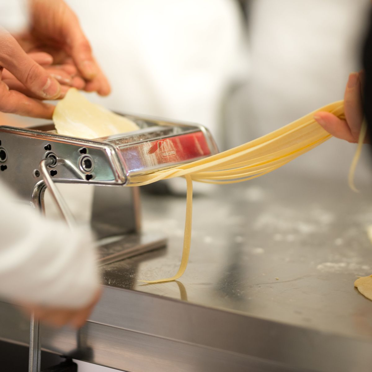 Tuscan Market Tour and 4 Course Authentic Cooking Class in Florence