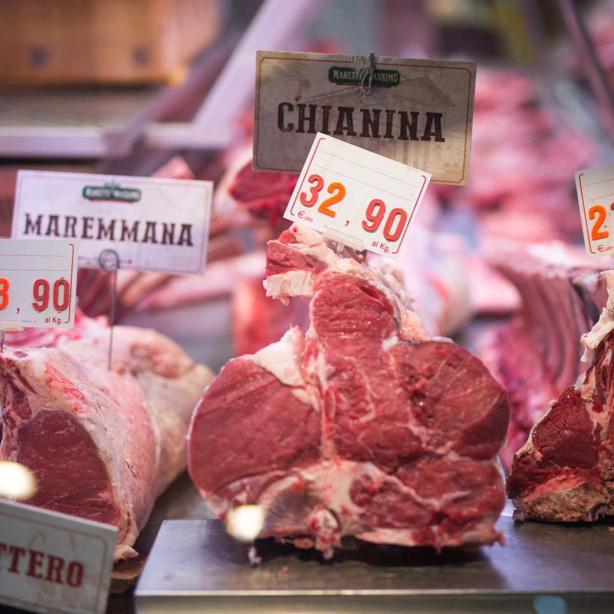 Tuscan Market Tour and 4 Course Authentic Cooking Class in Florence